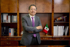 Dr. Ricardo Olivares Sánchez, Presidente del Comité